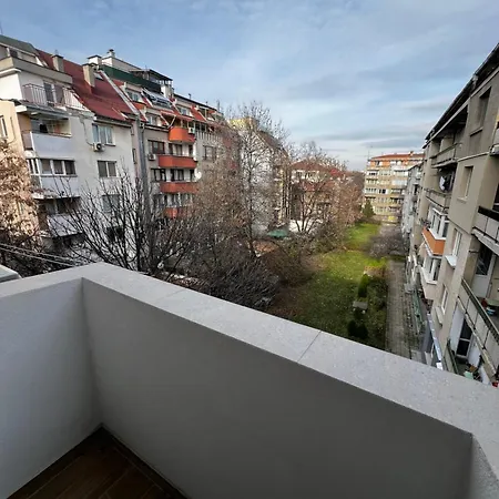 Lägenhet Monaco 100 Sq M 3bdr On Oborishte Street With Wifi Sofia