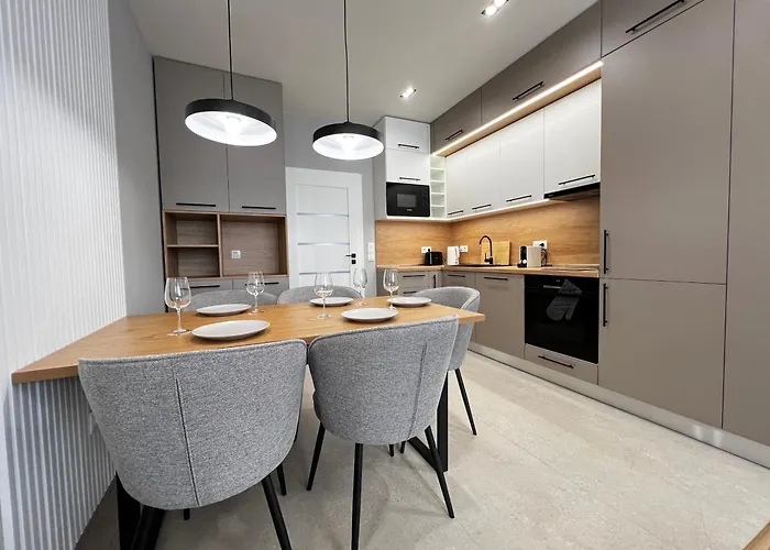 Monaco 100 Sq M 3bdr On Oborishte Street With Wifi *