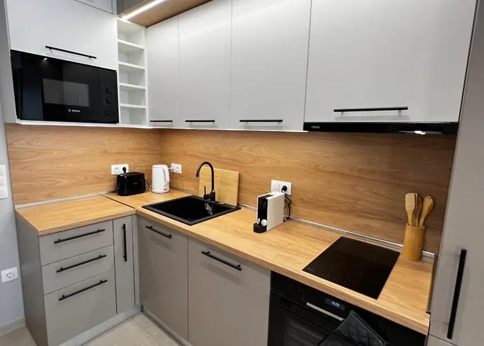 Monaco 100 Sq M 3bdr On Oborishte Street With Wifi Lejlighed