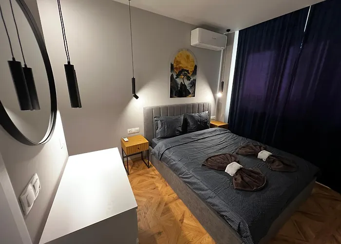 Monaco 100 Sq M 3bdr On Oborishte Street With Wifi