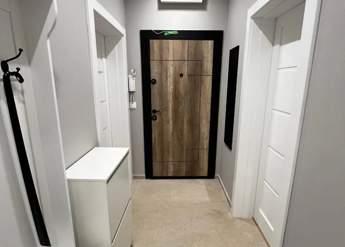 Monaco 100 Sq M 3bdr On Oborishte Street With Wifi * София