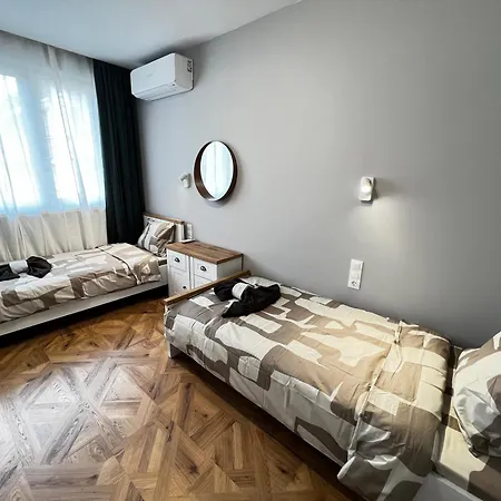 Monaco 100 Sq M 3bdr On Oborishte Street With Wifi * Sofia